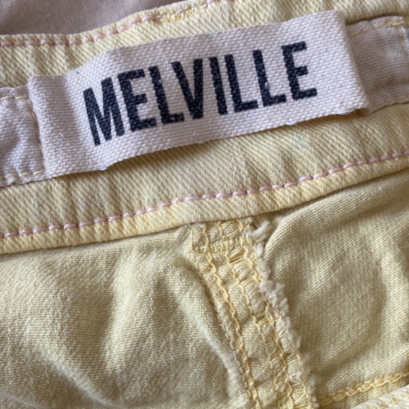 BRANDY MELVILLE YELLOW DENIM BOOTY SHORTS Size 6 - Picture 2 of 4